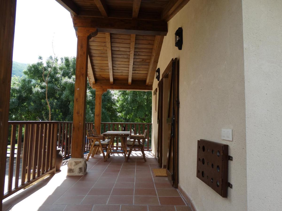 Casa Rural En Jerte: La Casa Del Molino エクステリア 写真